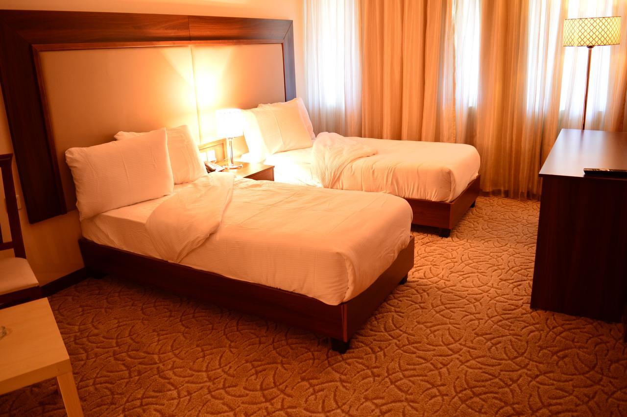 President Hotel Amman Exterior photo